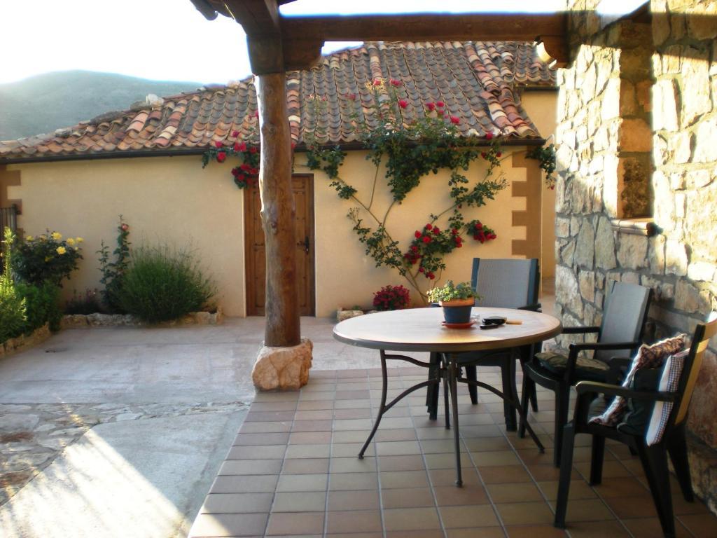 Hotel Los Arrenes De Tarancueña 외부 사진
