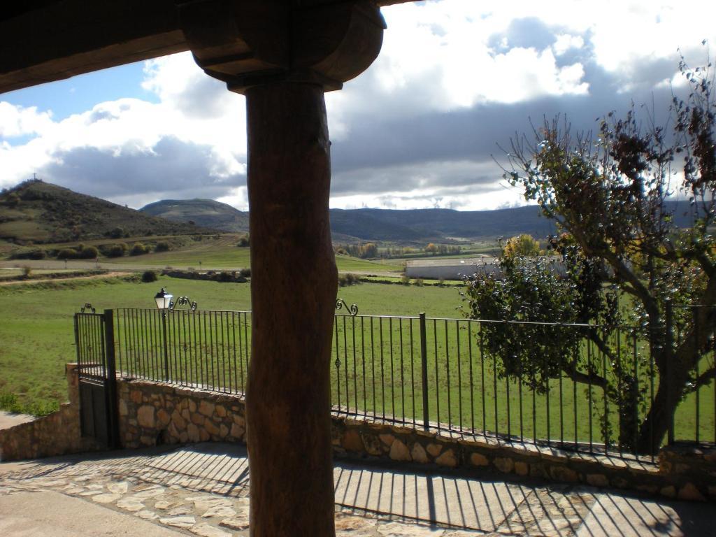 Hotel Los Arrenes De Tarancueña 외부 사진